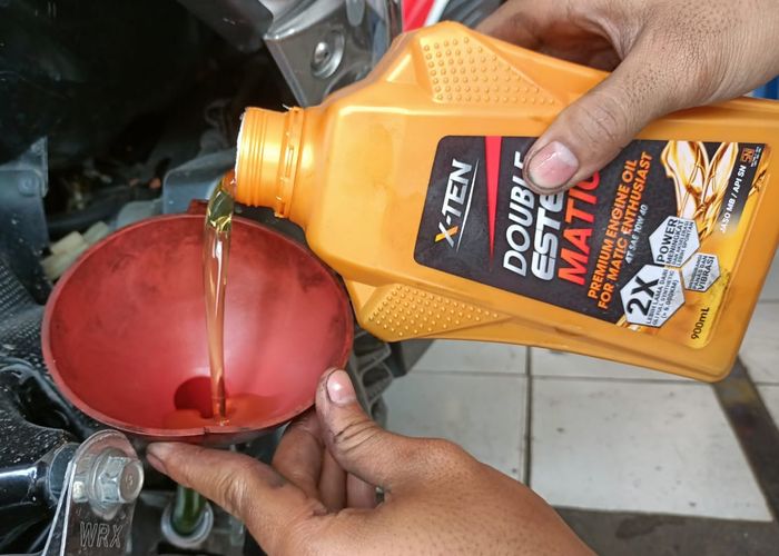 rekomendasi oli motor matic terbaik di Indonesia